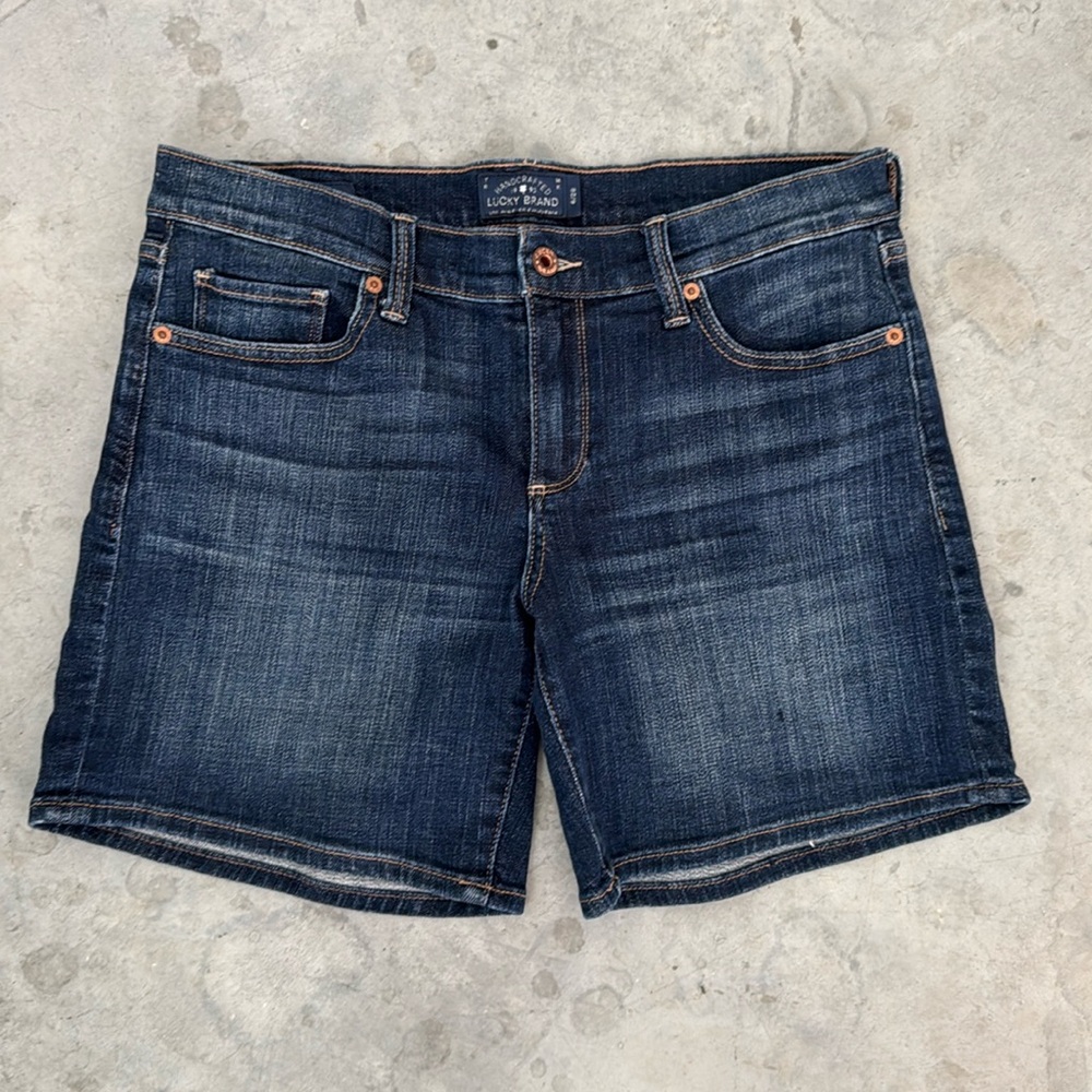 Lucky Brand The Roll Up Shorts Size 6/28 - Picture 2 of 8